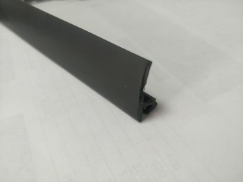Универсальный уплотнитель FlexLine (22 mm, 1 погонный метр) Лада Веста 2180 седан дорестайлинг (2015-2023)