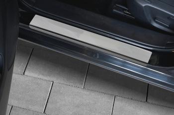 1 569 р. Накладки порожков салона Russtal  Mazda 6  GJ (2012-2015) (нержавейка зеркальная). Увеличить фотографию 2