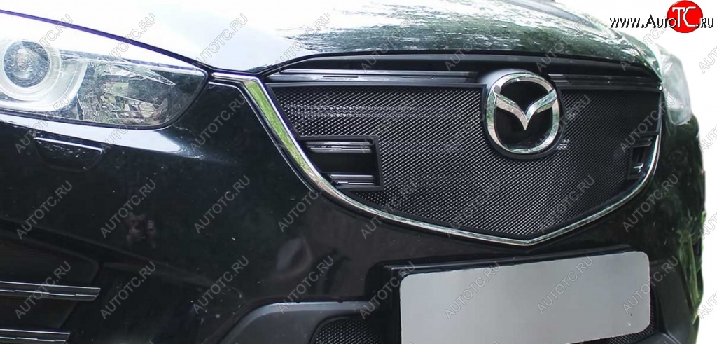 1 639 р. Защитная сетка на радиатор Russtal  Mazda CX-5  KE (2011-2014) (чёрная, без выреза под парктронник)
