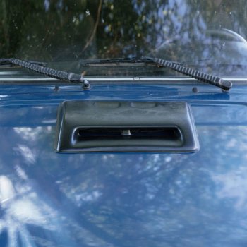 399 р. Воздухозаборник капота Autodemic (малый квадрат, 20х20х7 см.) Chevrolet Orlando (2011-2018). Увеличить фотографию 4
